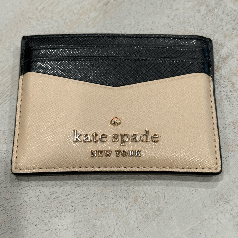 Kate Spade Black and Cream Card Holder